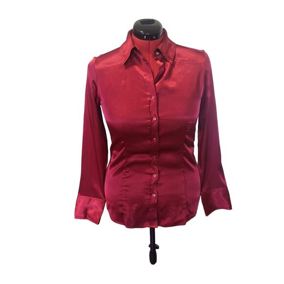 Marks & Spencers red silk button down top, size Uk 12 - Picture 1 of 6